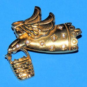 Vintage Angel Brooch Pin Basket Stars Wings Rhinestone Gold Tone Signed DP D P